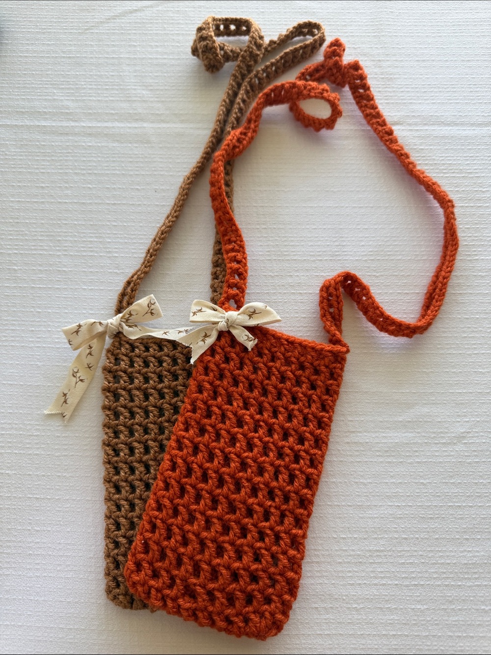 Crochet crossbody design cellphone holder bag bohemian colors set of 2